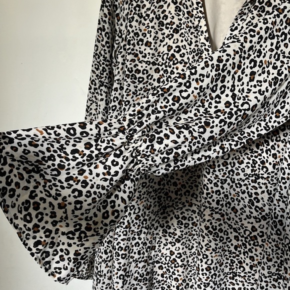 Show Me Your Mumu Jamie Tunic, Women’s Size Small, Excellent Condition - Picture 5 of 10